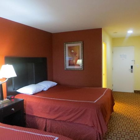 Super 8 By Wyndham Chicago Northlake O'Hare South Habitación foto