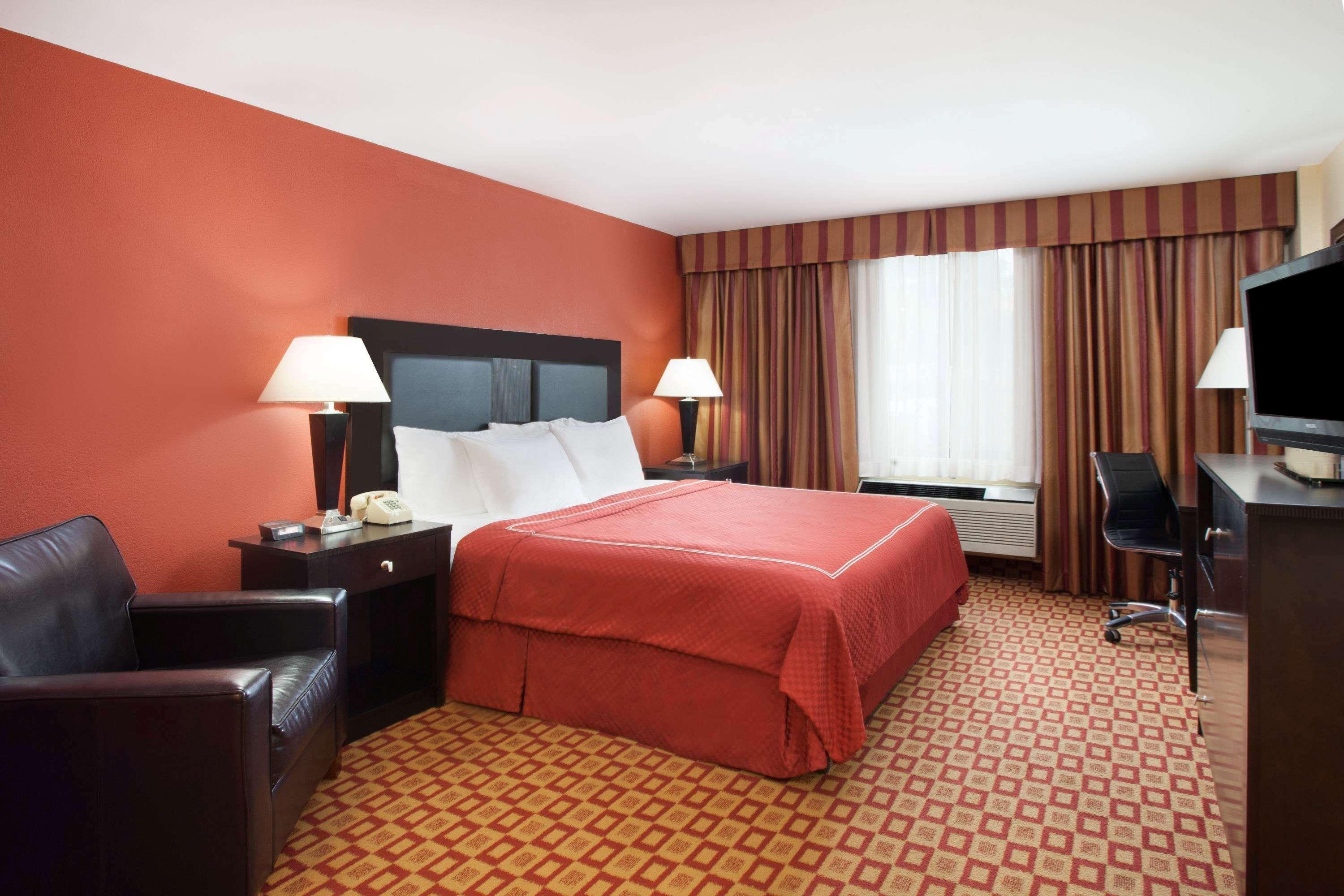 Super 8 By Wyndham Chicago Northlake O'Hare South Exterior foto